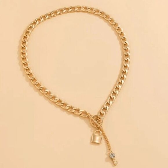 Lock and Key Diamond Gold Chain Necklace - Picture 2 of 3